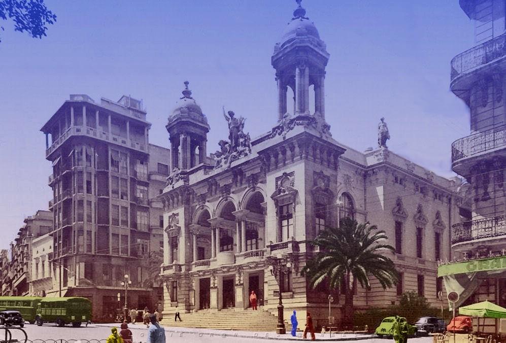 Theatre Oran.jpg
